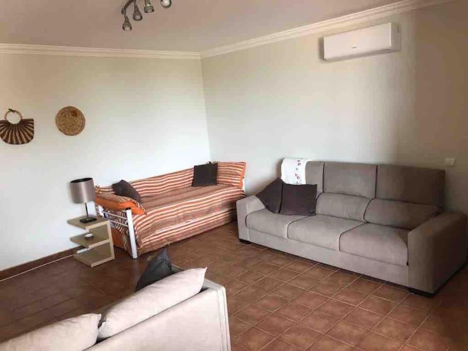 Apartamento Encantador Com Piscina *